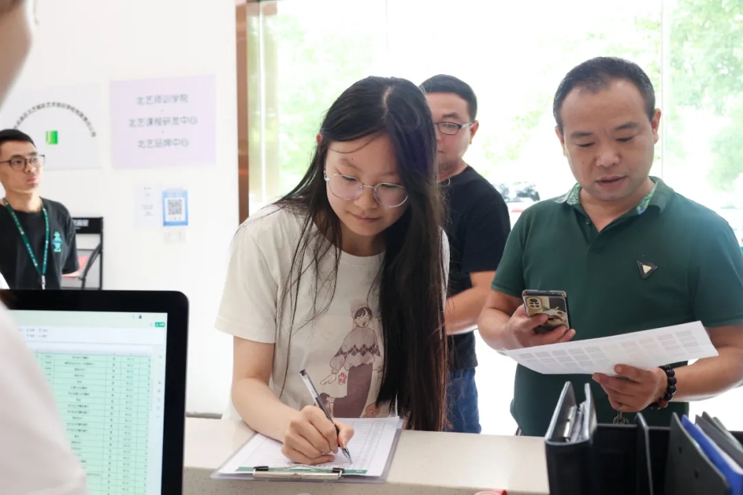 美好相遇，從此開(kāi)始——北藝畫室2025屆新生入學(xué)指南