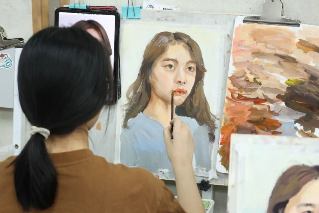 湖北美術聯(lián)考