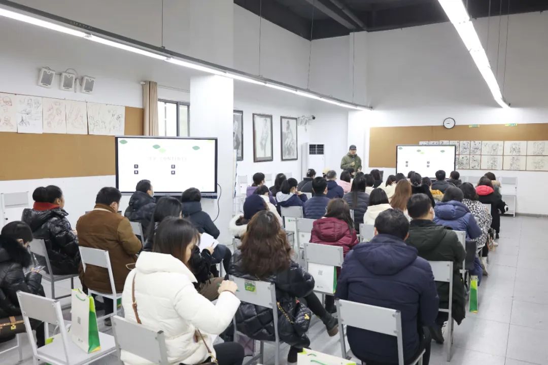 分析講解了2024年藝考改革的應(yīng)對(duì)措施