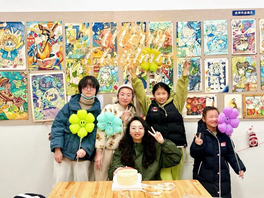 平安圣誕，遇見(jiàn)雪花，和更好的我們 | 北藝畫室藝術(shù)小人才圣誕特輯