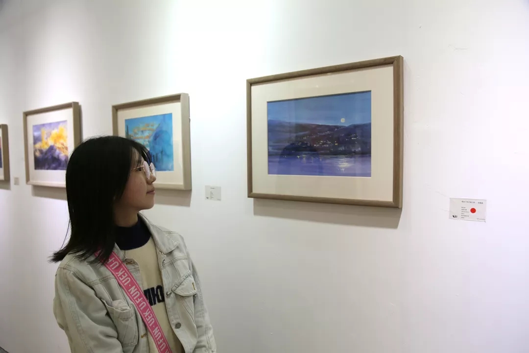 北藝基礎(chǔ)部研學(xué)觀展活動(dòng)