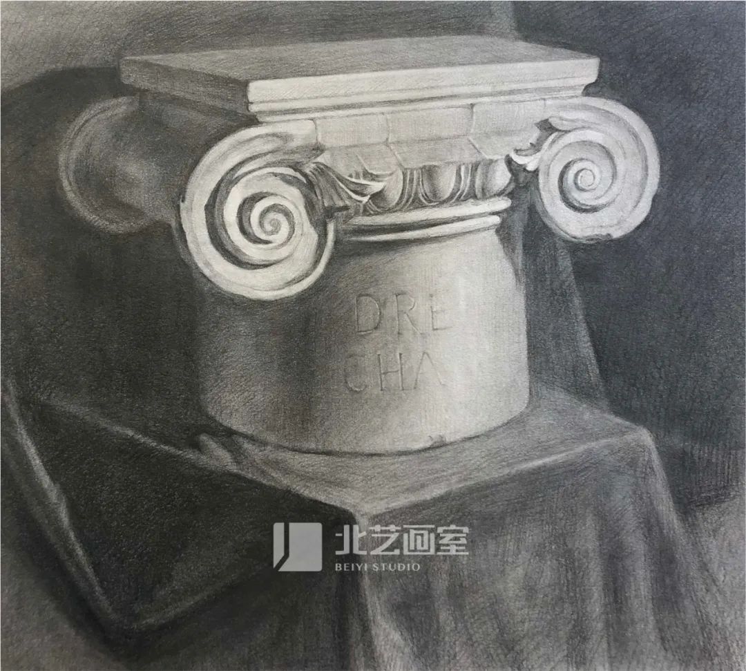 石膏、人物頭像作品